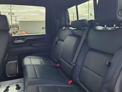 Used 2024 Chevrolet Silverado 2500 High Country w/ High Country Premium Package image 14