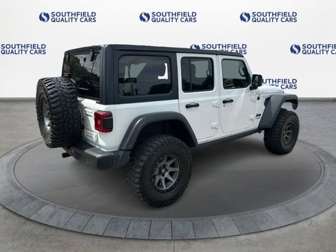 Used 2019 Jeep Wrangler Unlimited Rubicon AWD/4WD image 7