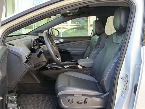 Certified 2023 Volkswagen ID.4 Pro S RWD image 15