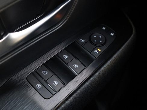 New 2026 Nissan Kicks SV w/ SV Premium Package image 19