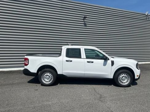 New 2026 Ford Maverick XL w/ Equipment Group 101A AWD/4WD image 2