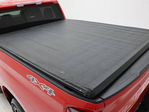 Used 2023 Chevrolet Silverado 1500 Custom image 14