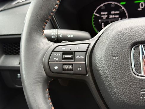 Used 2023 Honda CR-V Sport image 22