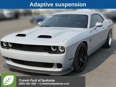 Used 2022 Dodge Challenger SRT Hellcat w/ Plus Package RWD image 5