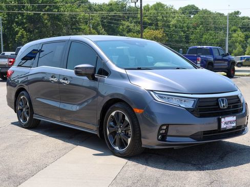 Used 2024 Honda Odyssey Elite image 1