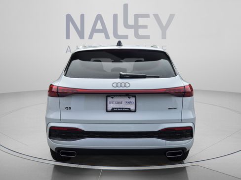 New 2025 Audi Q5 Premium AWD/4WD image 4