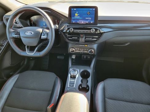 Used 2025 Ford Escape ST-Line image 34