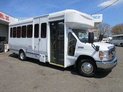 Used 2017 Ford E-450 and Econoline 450 Super Duty w/ Shuttle Bus Prep Package