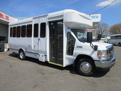 Used 2017 Ford E-450 and Econoline 450 Super Duty w/ Shuttle Bus Prep Package RWD image 1