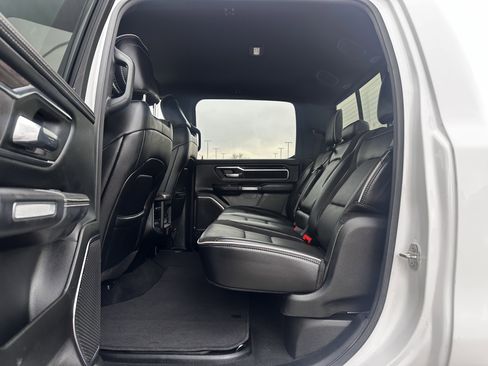 Used 2025 RAM 1500 Laramie image 19