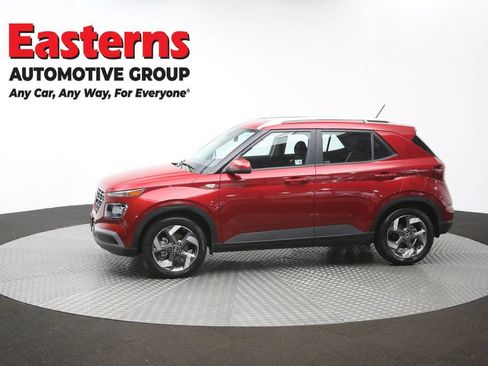 Used 2024 Hyundai Venue SEL FWD image 60
