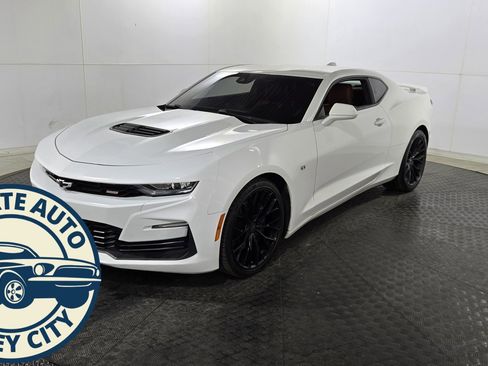Used 2020 Chevrolet Camaro SS image 5