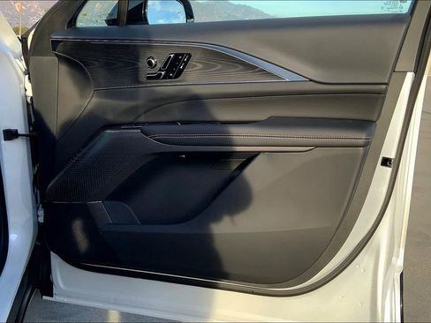 New 2025 Cadillac Lyriq Sport AWD/4WD image 34