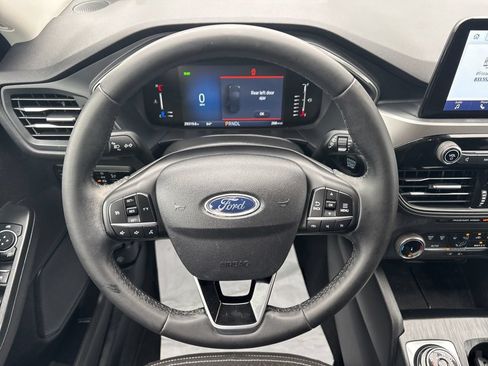 Used 2023 Ford Escape Active FWD image 18