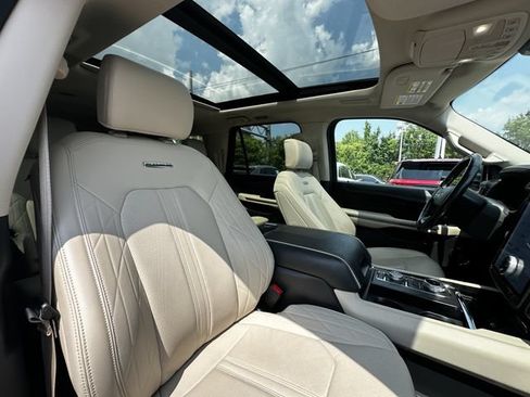 Certified 2024 Ford Expedition Max Platinum AWD/4WD image 35