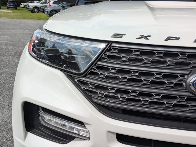 Used 2023 Ford Explorer XLT w/ Equipment Group 202A AWD/4WD image 13