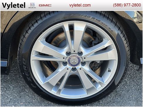 Used 2013 Mercedes-Benz E 350 4MATIC Sedan image 7