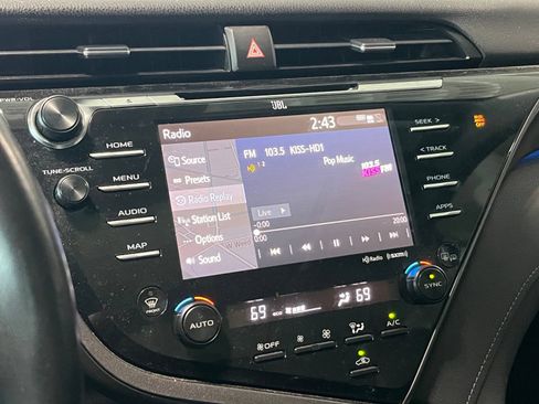 Used 2019 Toyota Camry XSE w/ Driver Assist Package FWD image 20