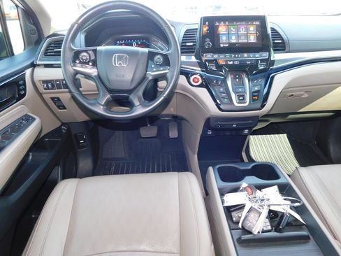 Used 2021 Honda Odyssey Elite image 17
