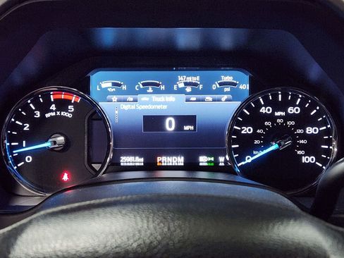 Used 2022 Ford F250 Platinum w/ FX4 Off-Road Package image 35