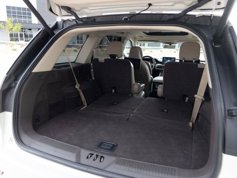 Used 2021 Lincoln Aviator Reserve w/ Equipment Group 202A AWD/4WD image 40