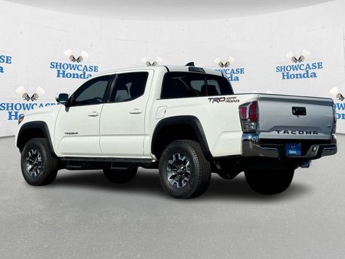 Used 2020 Toyota Tacoma TRD Off-Road image 5