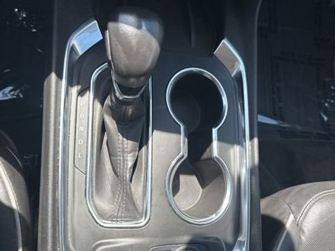 Used 2021 Chevrolet Traverse High Country AWD/4WD image 33