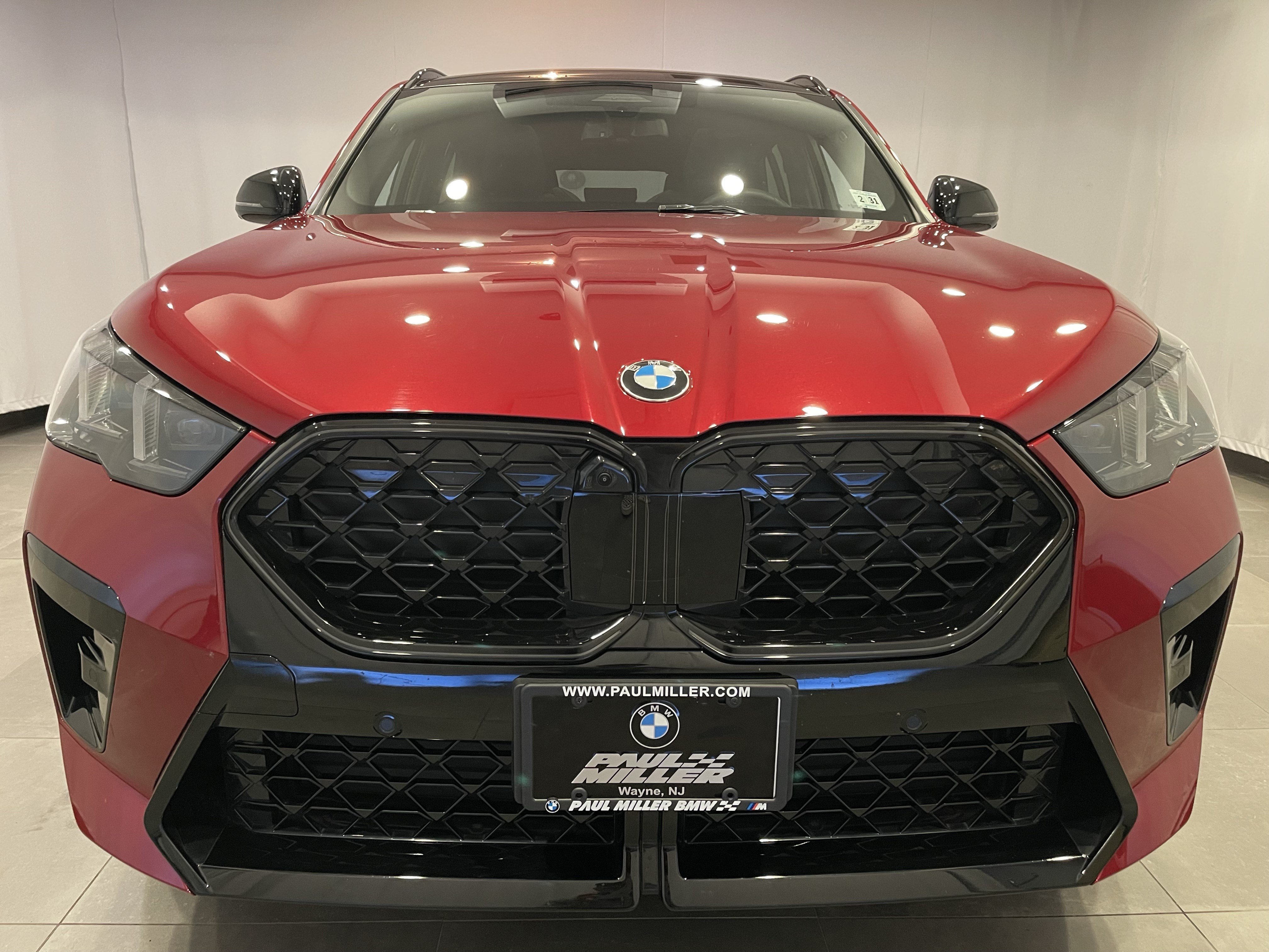 Used 2026 BMW X2 xDrive28i w/ Technology Package AWD/4WD image 2