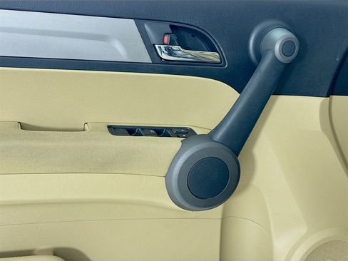 Used 2010 Honda CR-V LX image 17