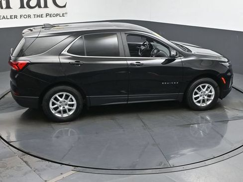 Used 2022 Chevrolet Equinox LT AWD/4WD image 39