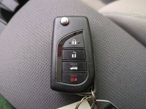 Used 2025 Toyota Corolla LE image 25