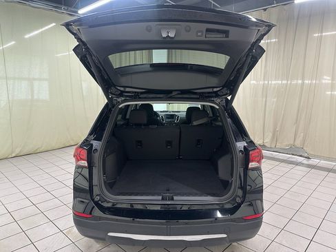 Certified 2024 Chevrolet Equinox LT w/ LPO, Floor Liner Package image 8