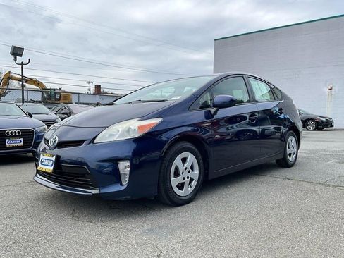 Used 2012 Toyota Prius Three image 4