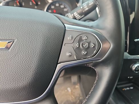 Used 2023 Chevrolet Traverse LT w/ LT Premium Package AWD/4WD image 26