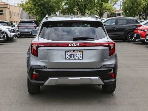Used 2024 Kia Seltos S AWD/4WD image 8