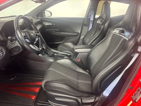 Used 2022 Hyundai Veloster N FWD image 14