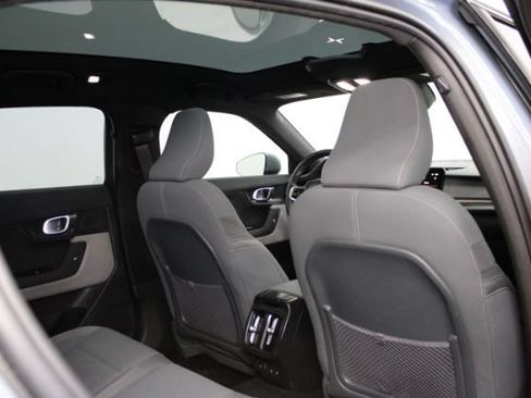 Used 2022 Polestar Polestar 2 w/ Plus Package AWD/4WD image 26