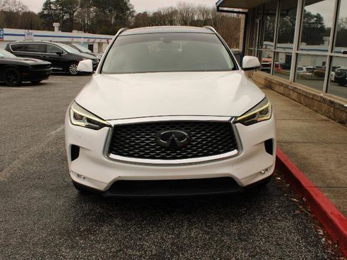 Used 2019 INFINITI QX50 Luxe image 2
