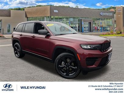 Used 2024 Jeep Grand Cherokee Altitude