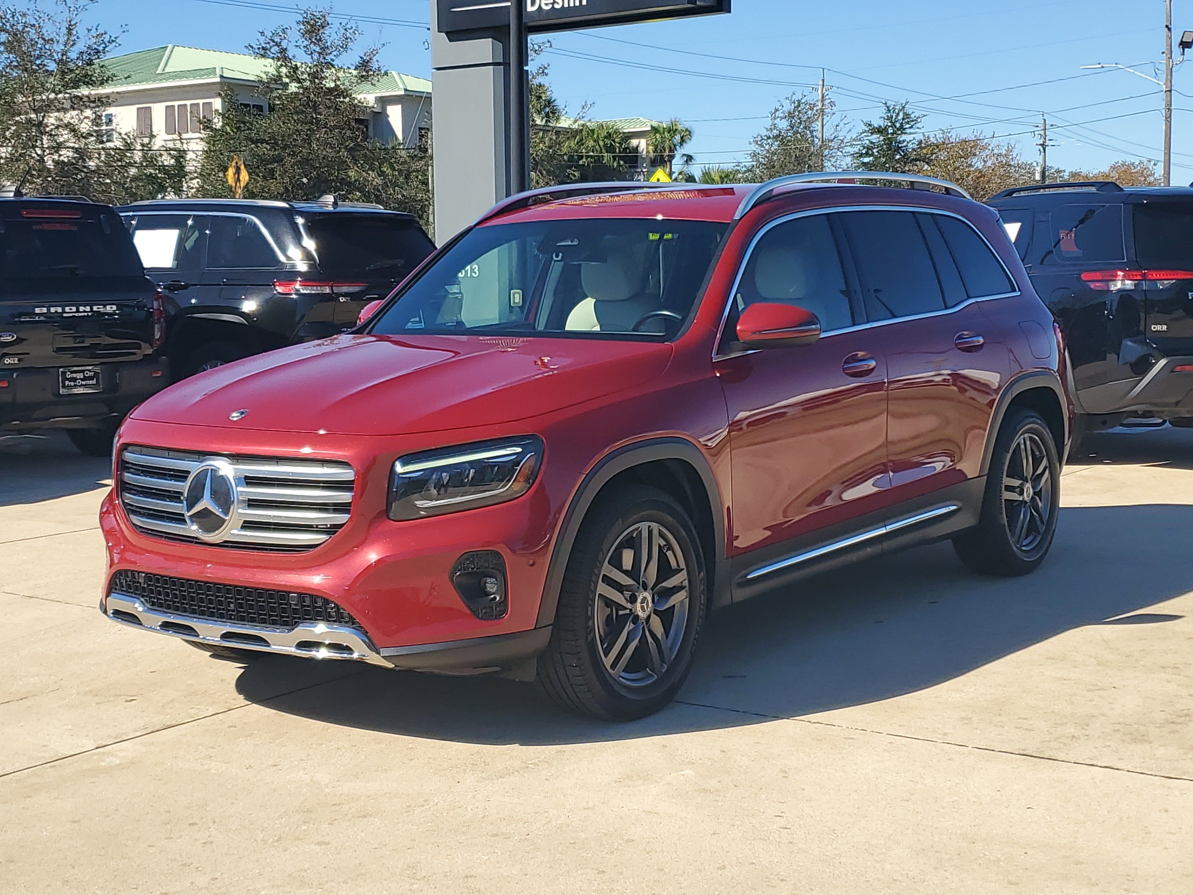 Used 2024 Mercedes-Benz GLB 250 image 1