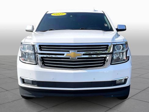 Used 2017 Chevrolet Suburban Premier image 3