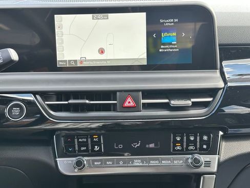 New 2026 Kia Seltos S FWD image 16