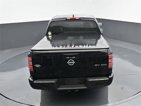 Used 2022 Nissan Frontier SV w/ Technology Package image 23
