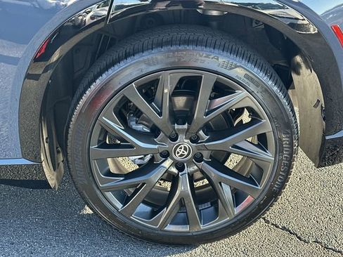 Used 2025 Toyota Crown Signia image 22