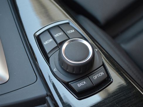 Used 2018 BMW 330i Sedan image 24