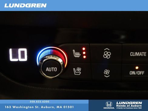 Used 2018 Buick Enclave Premium w/ Experience Buick Package AWD/4WD image 28