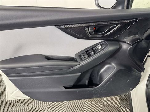 Used 2023 Subaru Crosstrek 2.0i Premium image 17