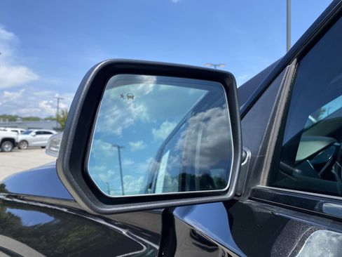Used 2023 Chevrolet Traverse Premier w/ Redline Edition FWD image 41