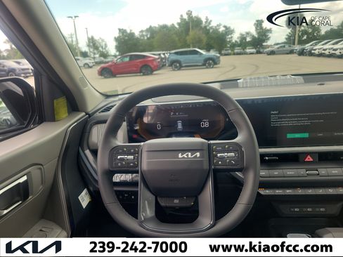 New 2027 Kia Seltos S FWD image 23