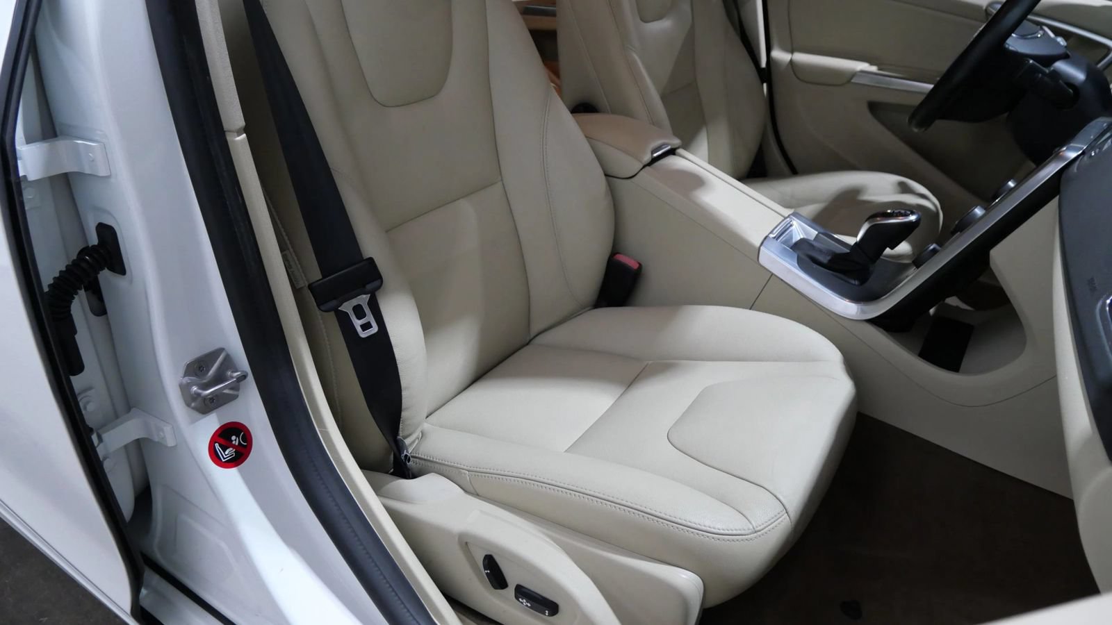 Used 2015 Volvo S60 T5 Premier FWD image 14
